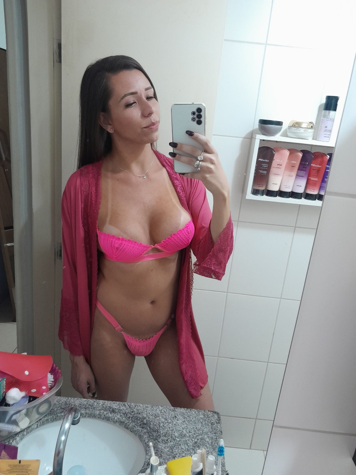 https://%2A%2A%2A%2A.br/%40AliceBarbiee