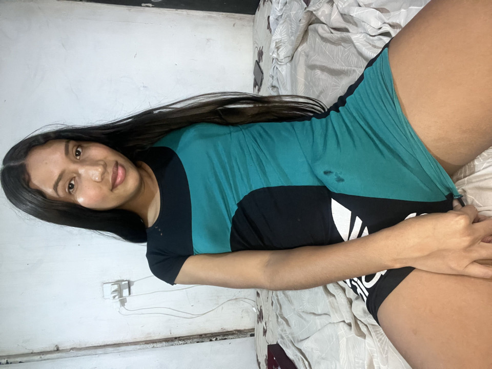 Posso te mostrar meus dois lados, meu pau e meu cuzinho😈💦🍆  
#chupa #pau