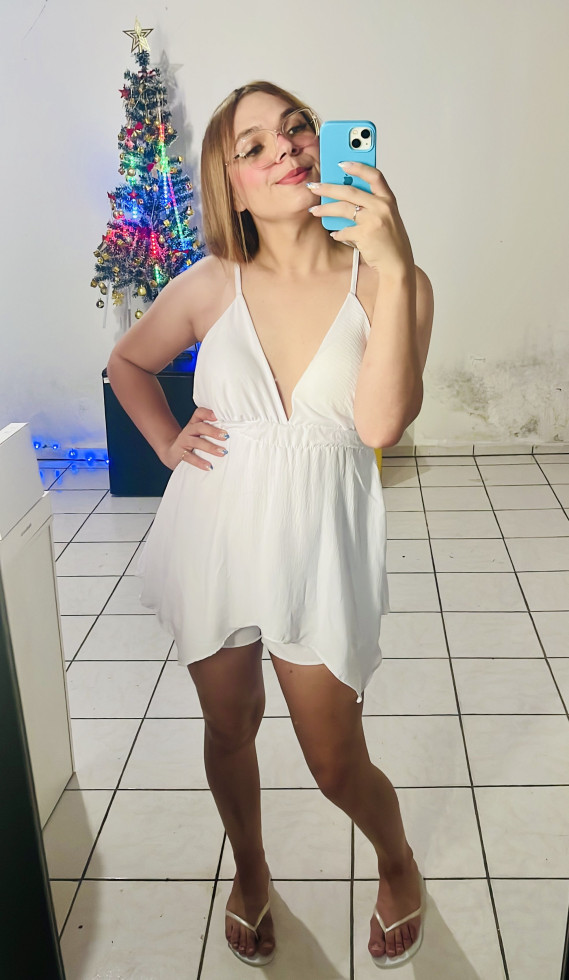 Pronta já para o Ano novo! 🥳 🎉🥂 
Ready for New Year's Eve! 🥳 🎉🥂 
#anonovo2025 #boasvindas2025 #NovosComeços
